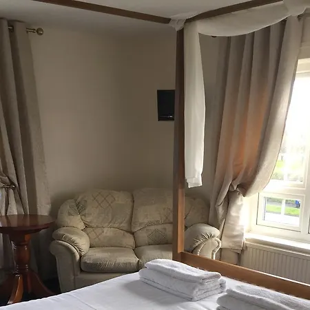 イン The Ivanhoe, Scarborough スカーバラ